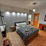 L&p Bed & Breakfast Cefalu