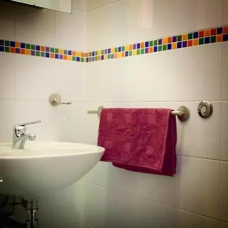 Bed and Breakfast L&p 4*