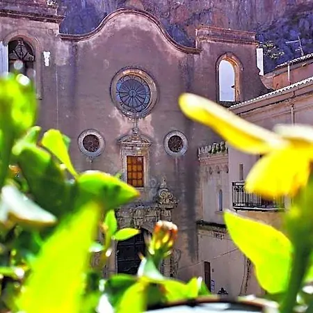 L&p Bed and Breakfast Cefalù